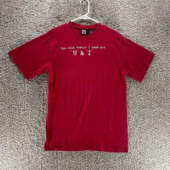 Ace Of Hearts Shirt Mens Medium Red Short Sleeve Only Vowels U & I Cotton Adult - Picture 1 of 11